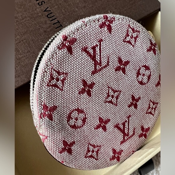 Authentic LOUIS VUITTON Red Monogram Mini Lin Canvas Round Coin Purse - Picture 2 of 6